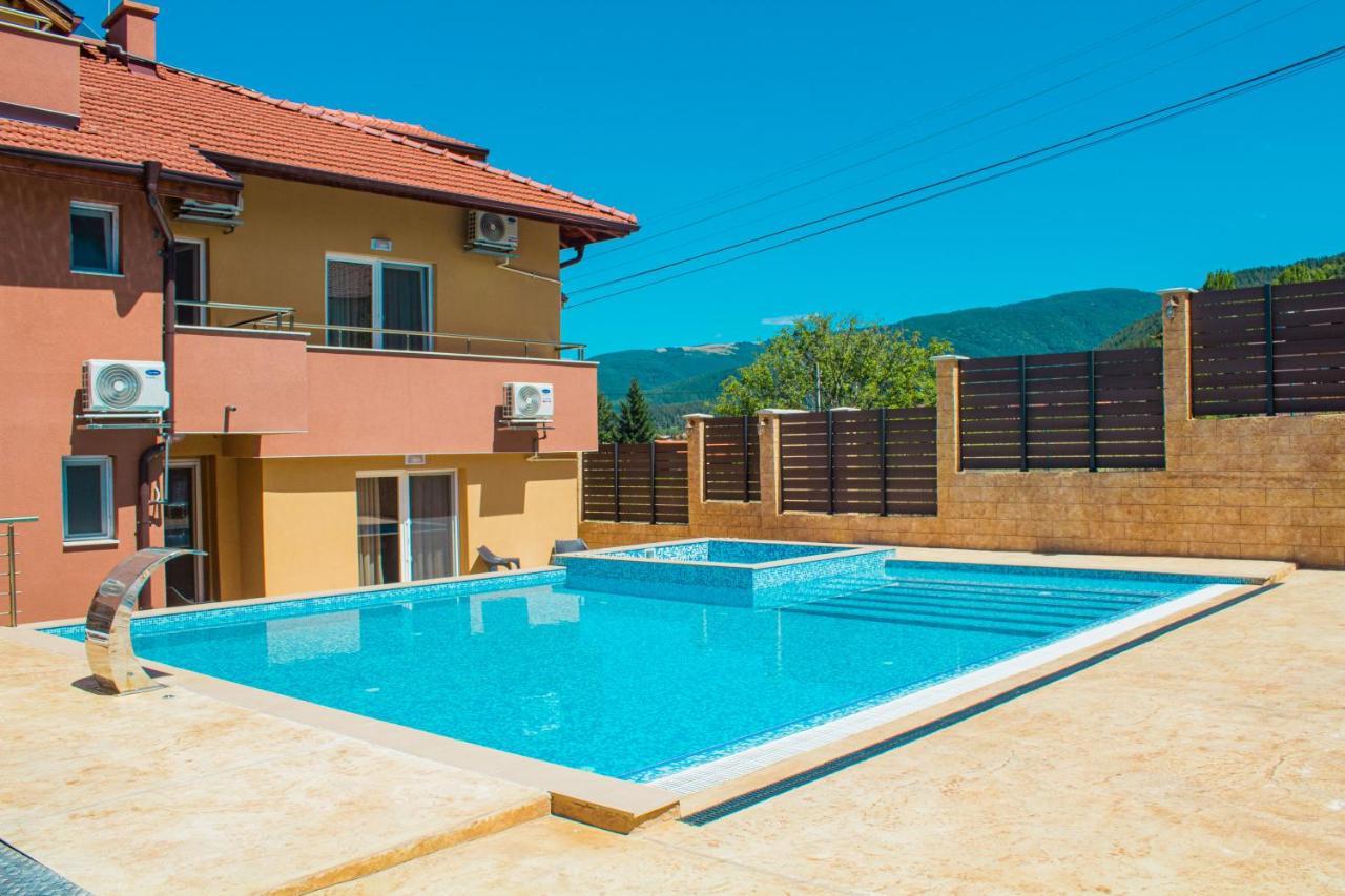 Guesthouse The Rock Sapareva Banya Dış mekan fotoğraf