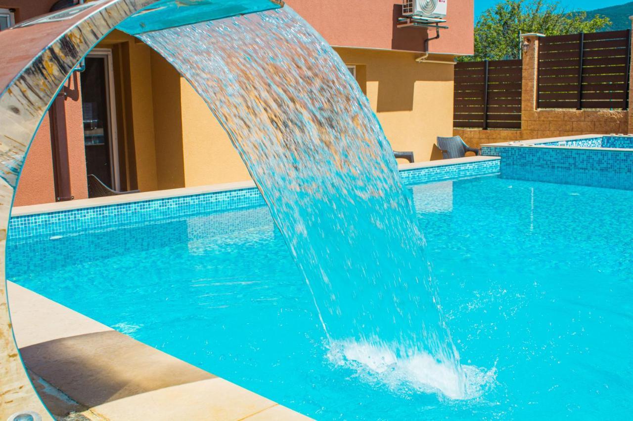 Guesthouse The Rock Sapareva Banya Dış mekan fotoğraf